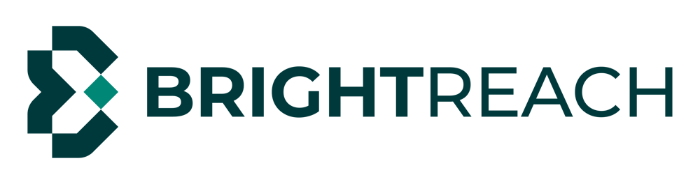 Logo von Brightreach mit einem stilisierten B und dem Text "BRIGHTREACH" in Türkis auf grünem Hintergrund.