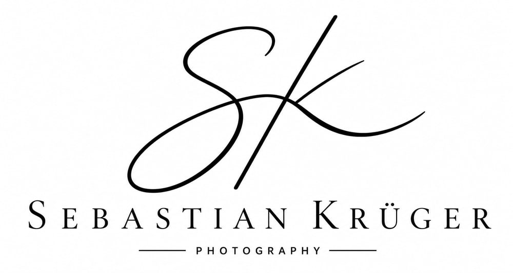Logo mit den Buchstaben "SK" in einem Kreis und dem Text "Sebastian Krüger".