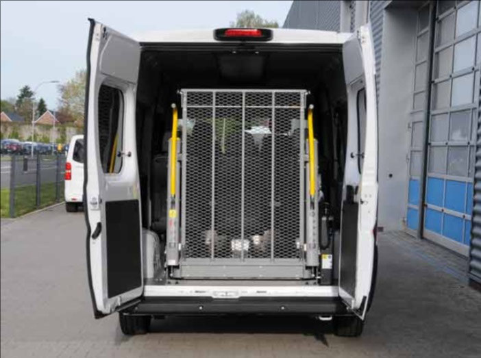 Fiat Ducato mit Linearlift AL1 – Bild 2