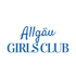 Text „Allgäu GIRLS CLUB“ in Blau auf dunkelgrünem Hintergrund.