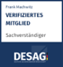 Frank Machwitz, Verifiziertes Mitglied, Sachverständiger. Logo der Deutschen Sachverständigen Gesellschaft (DESAG).