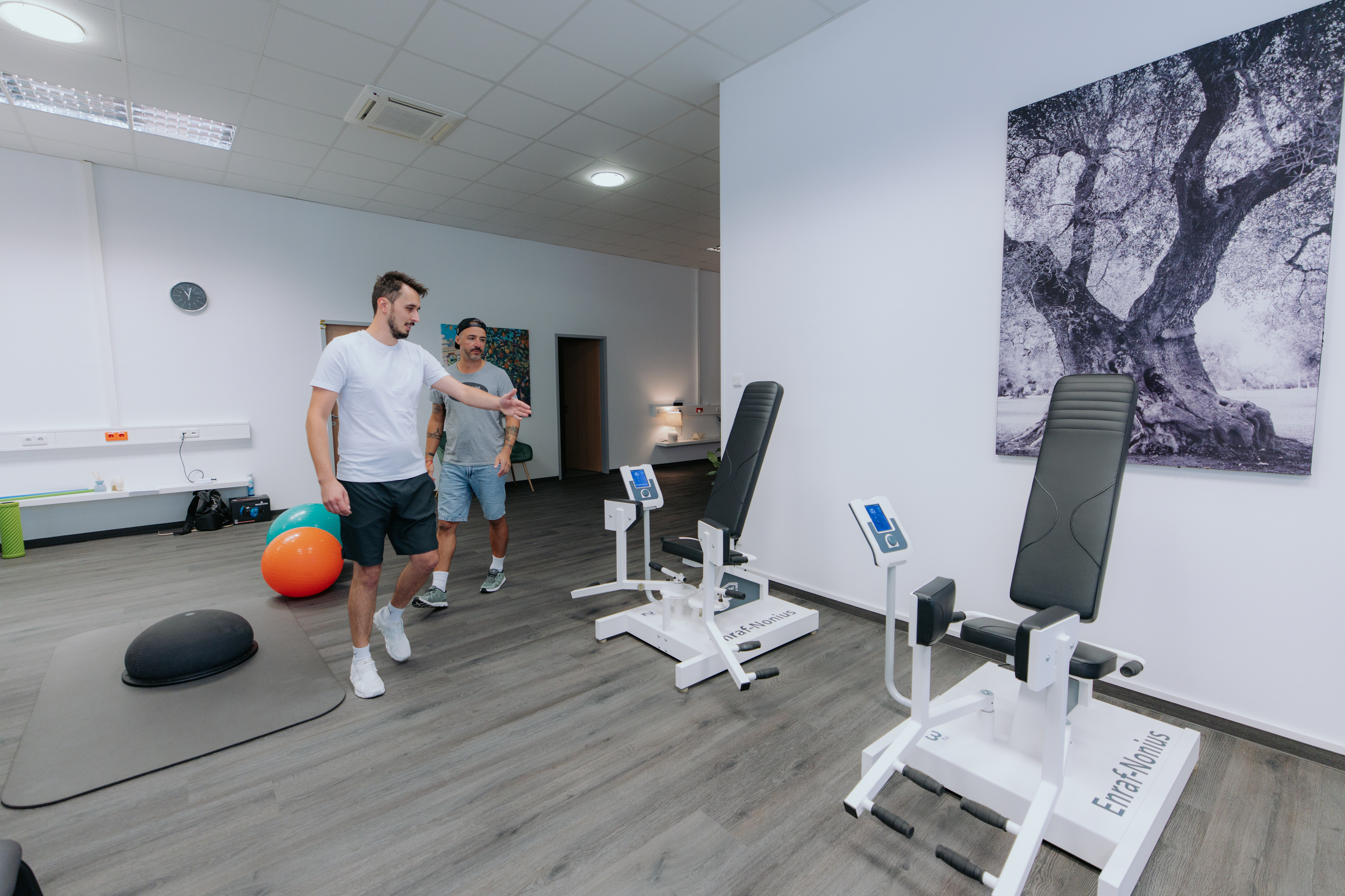 Moderne, klimatisierte und voll digitalisierte Behandlungsräume der Physiotherapie Praxis Medilon in Ludwigshafen