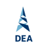 Logo der DEA mit stilisiertem, blauem Turm und „DEA“ in Großbuchstaben darunter.