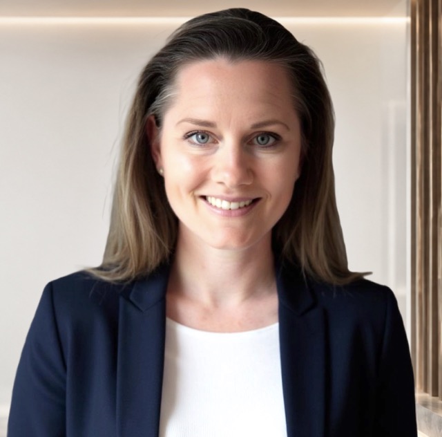 Rhetoriktrainerin Katharina Naumann, Rhetoriktrainerin und Mentalcoach der Rhetorikhelden