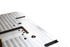 Detail einer großformatigen gefrästen Aluminiumplatte mit Nuten und Bohrungen
