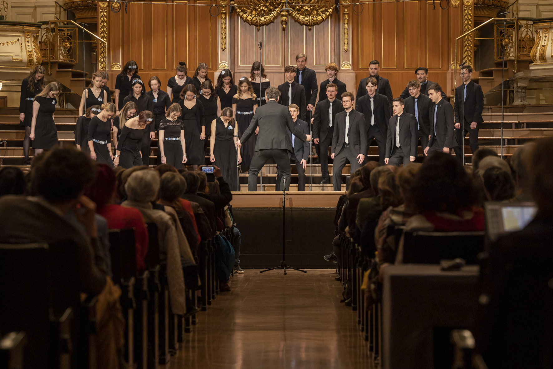 Kärntner Landesjugendchor at the state youth choir concert, Voices of Spirit 2023, Graz