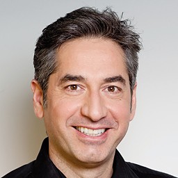 Dr. Hamdi Kent