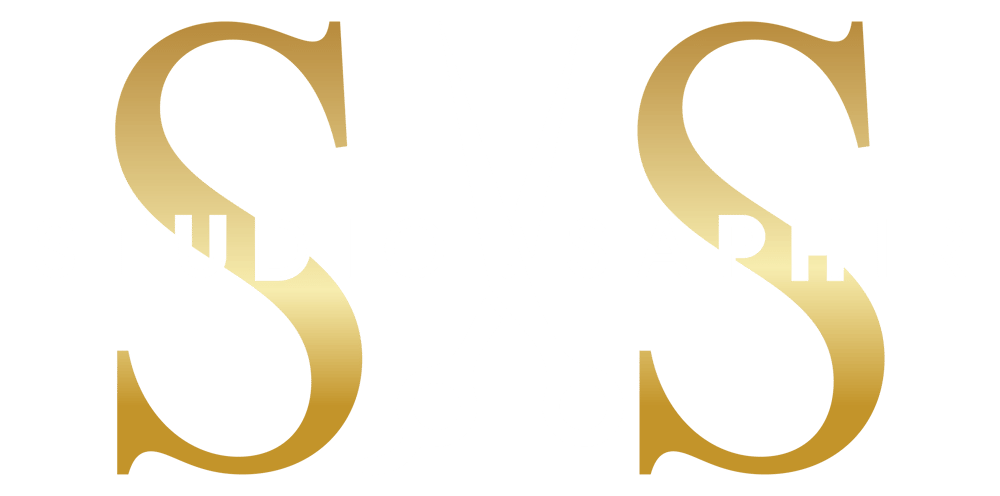 Goldene "S" und Schere mit dem Text "STUDIO SAPHIR" auf dunklem Hintergrund.