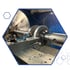 CNC-Drehmaschine bei der Bearbeitung eines rotationssymmetrischen Metallbauteils bis Ø 2.500 mm