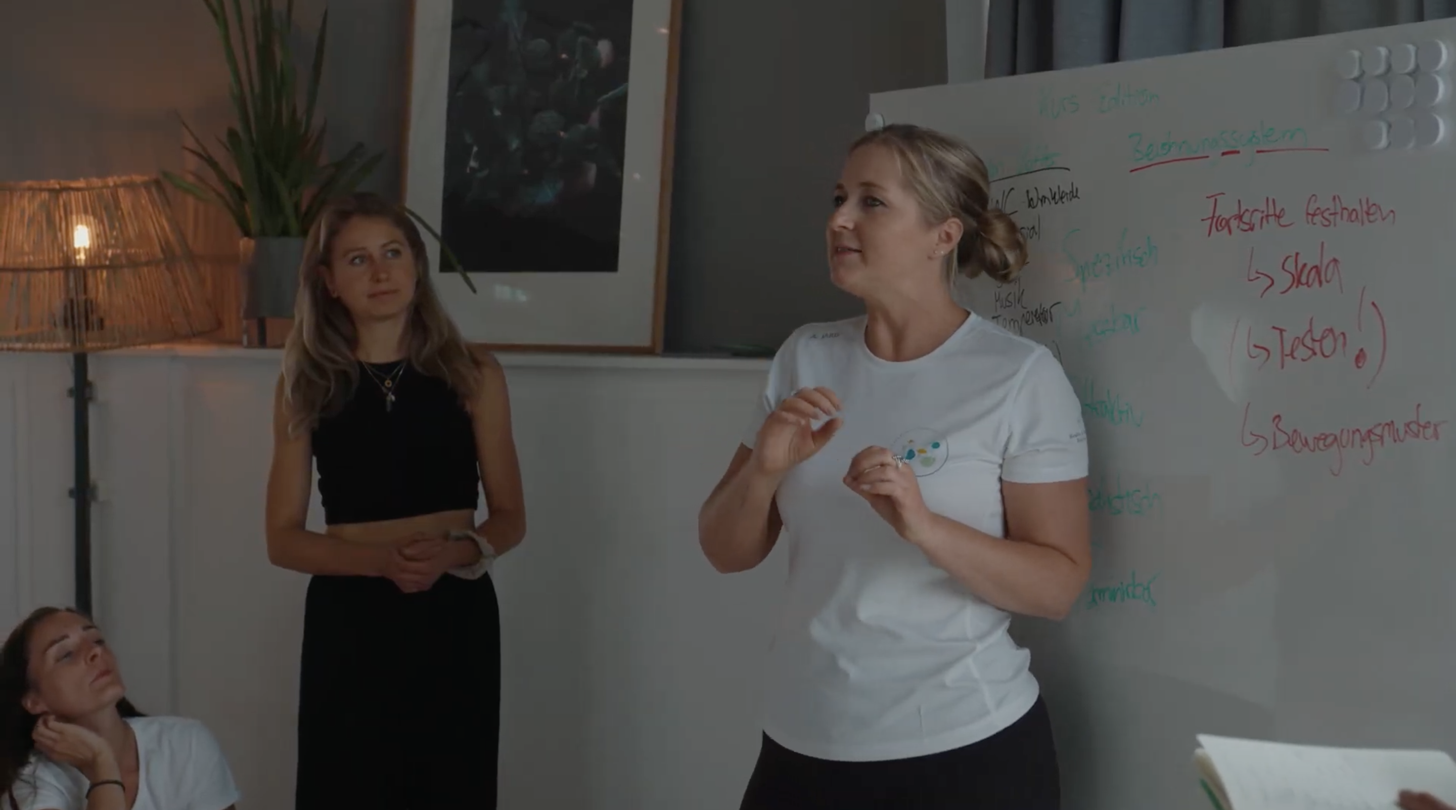 Teilnehmerinnen und Absolventinnen beim jährlichen Event