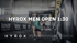 Ein Mann macht Ausfallschritte mit einer Langhantel. Text: "HYROX MEN OPEN 1:30" und "HYROX PERFORMANCE COACH".