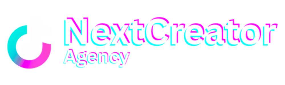TikTok-Symbol mit "NextCreator Agency" in Weiß, Cyan und Magenta.