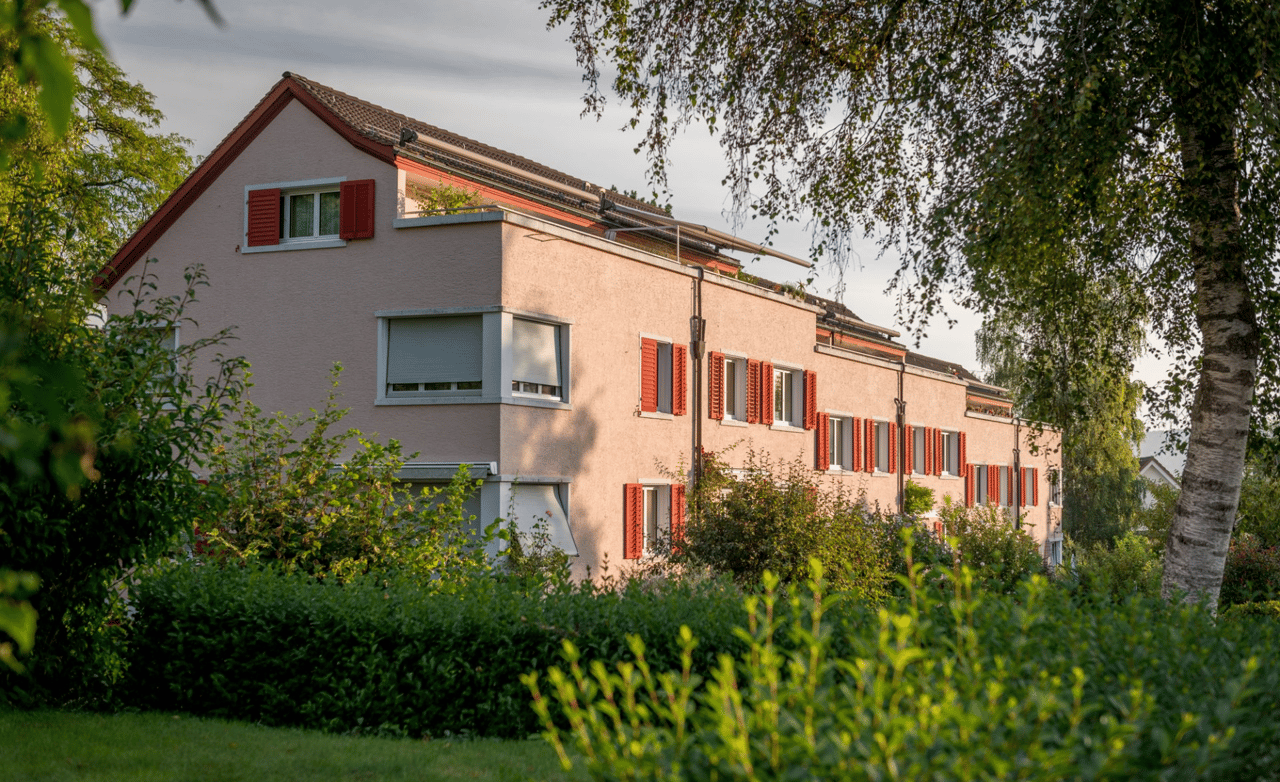 Mehrfamilienhaus, 202 Wohneinheiten