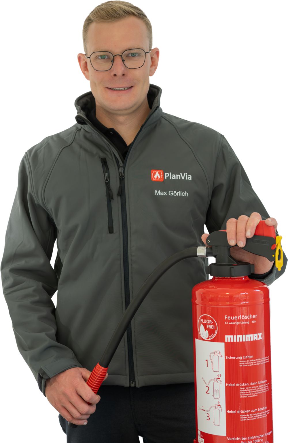 Max Görlich mit einem Feuerlöscher in der Hand