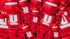 Foto: rote Teddy-Figuren