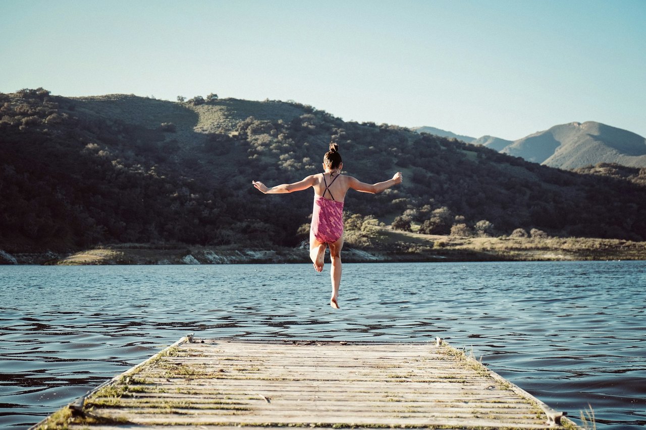 Nasse Badesachen, langer Tag am See – und abends brennt es beim Wasserlassen