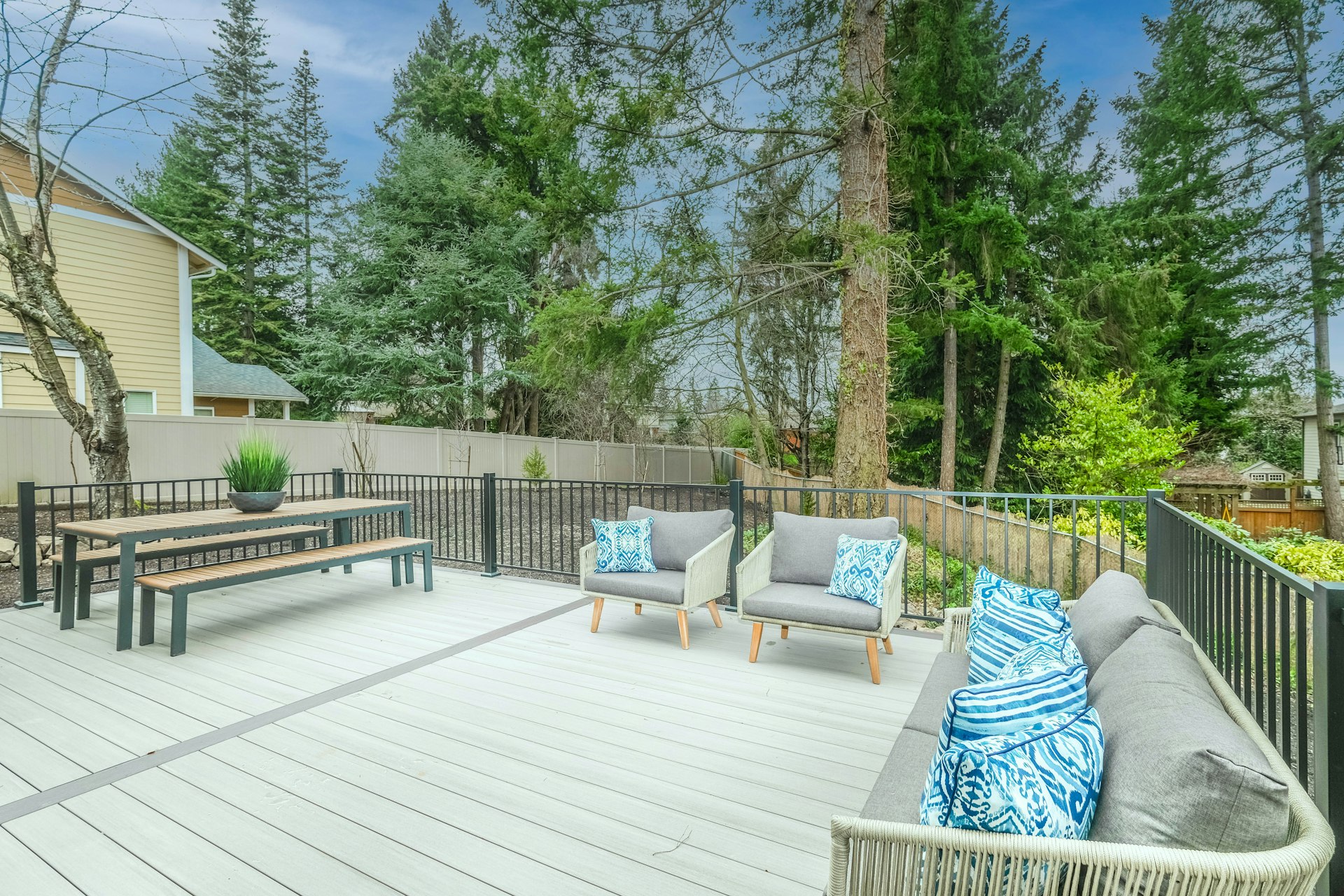 Holz-Terrasse